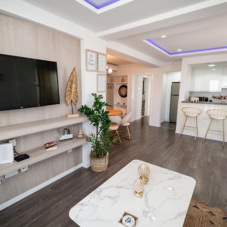 Lazuli Beachfront Sea View Ap144 Larnaca Exteriör bild