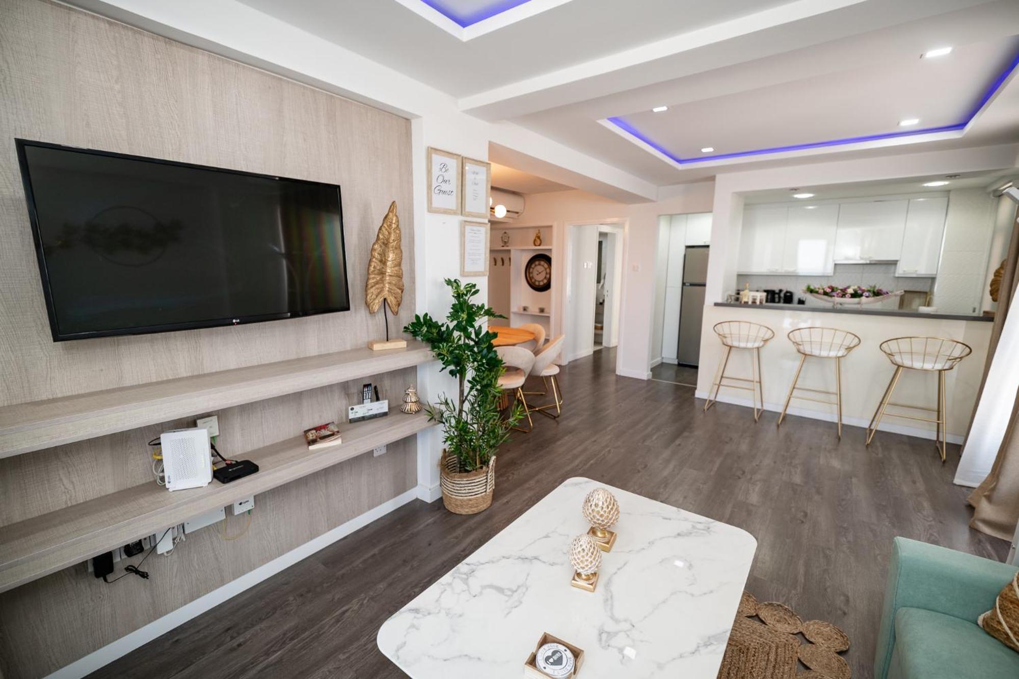 Lazuli Beachfront Sea View Ap144 Larnaca Exteriör bild