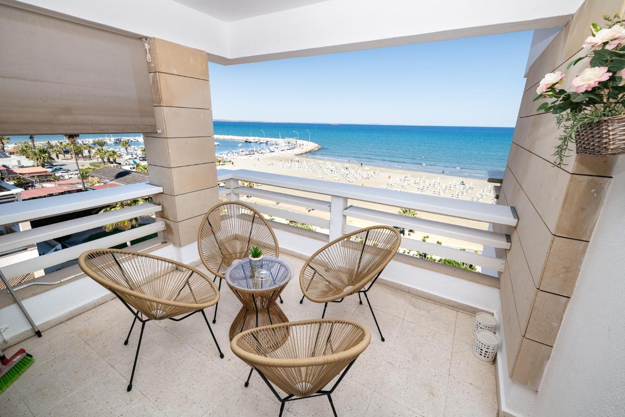 Lazuli Beachfront Sea View Ap144 Larnaca Exteriör bild